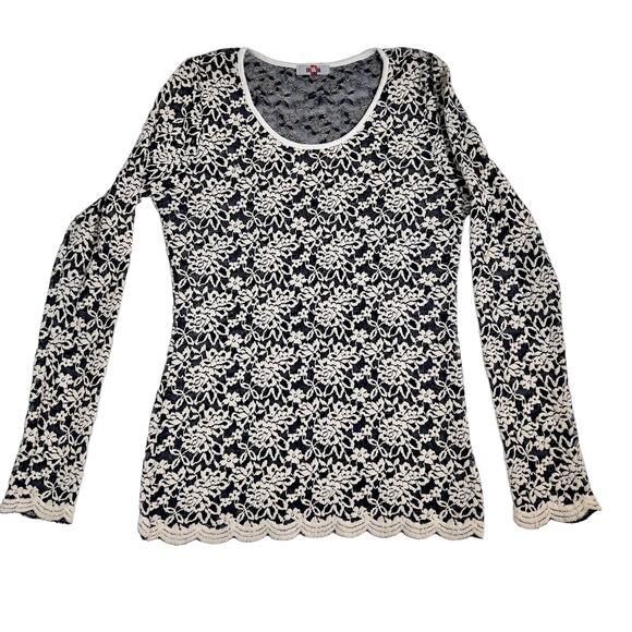 Urvana Blouse White Floral Embroidery Over Black Lace Scalloped Hem Cuffs - Picture 1 of 10